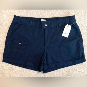 New Time And Tru Women’s Size 18 Mid Rise 4” Dark Navy Blue Utility Shorts